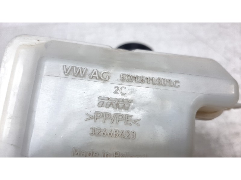 Recambio de bomba freno para volkswagen tiguan 2.0 tdi referencia OEM IAM 5Q1611301C  