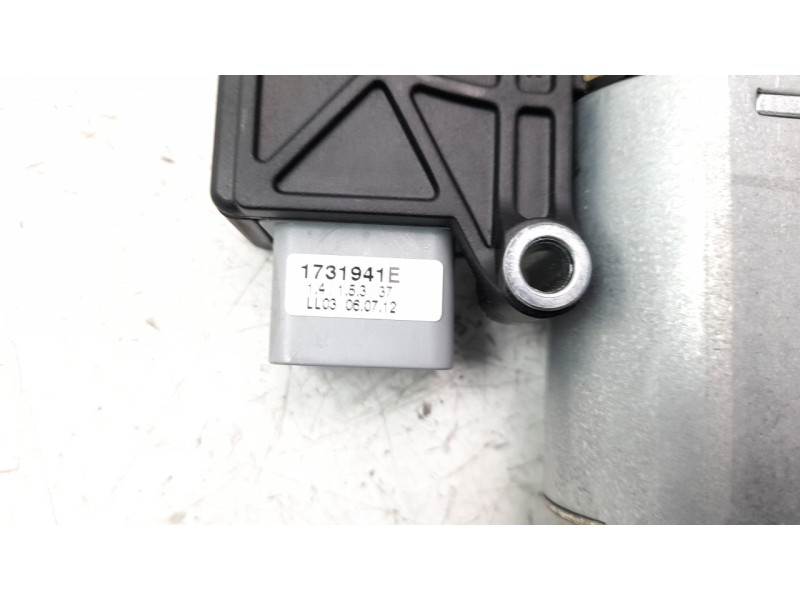 Recambio de motor techo electrico para land rover evoque referencia OEM IAM 1731941E  