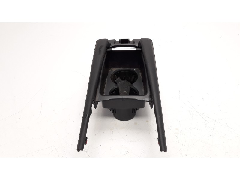 Recambio de moldura para mazda 3 lim. () 2.2 turbodiesel cat referencia OEM IAM BABF64420A02  