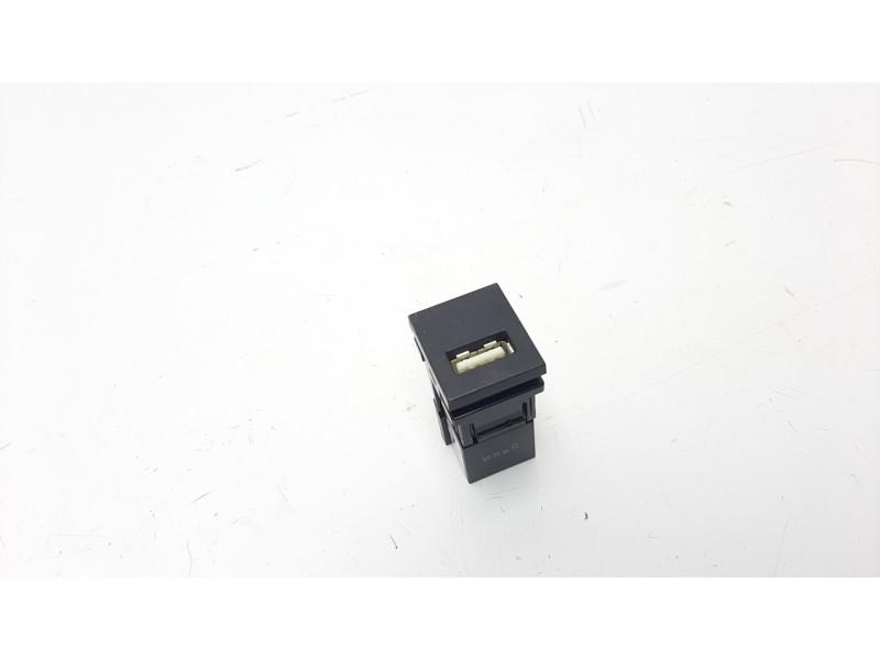 Recambio de modulo electronico para toyota corolla (e21) referencia OEM IAM 855322201  