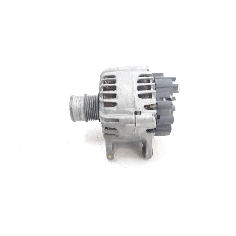 Recambio de alternador para volkswagen golf vii lim. (bq1) 1.0 tsi referencia OEM IAM 04E903015 ALF460501 