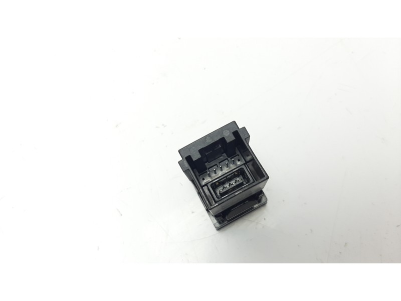 Recambio de modulo electronico para toyota corolla (e21) referencia OEM IAM 855322201  