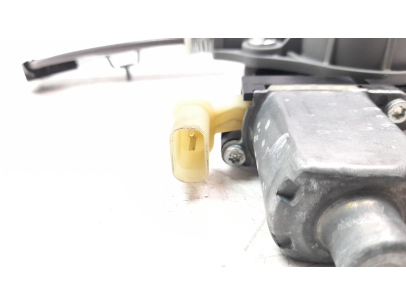 Recambio de elevalunas trasero izquierdo para kia stonic (ybcuv) business referencia OEM IAM 83401H8000  