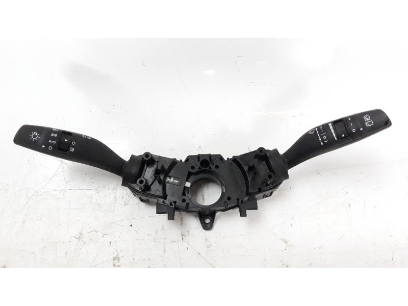 Recambio de mando multifuncion para kia rio (yb) 1.2 cat referencia OEM IAM 93403H8850  