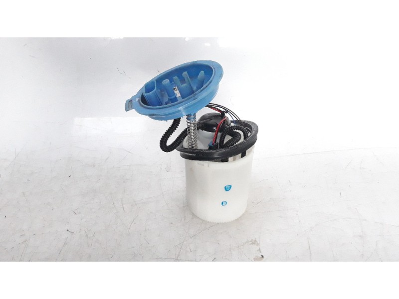 Recambio de bomba combustible para volkswagen golf vii lim. (bq1) 1.0 tsi referencia OEM IAM 5Q0919051  