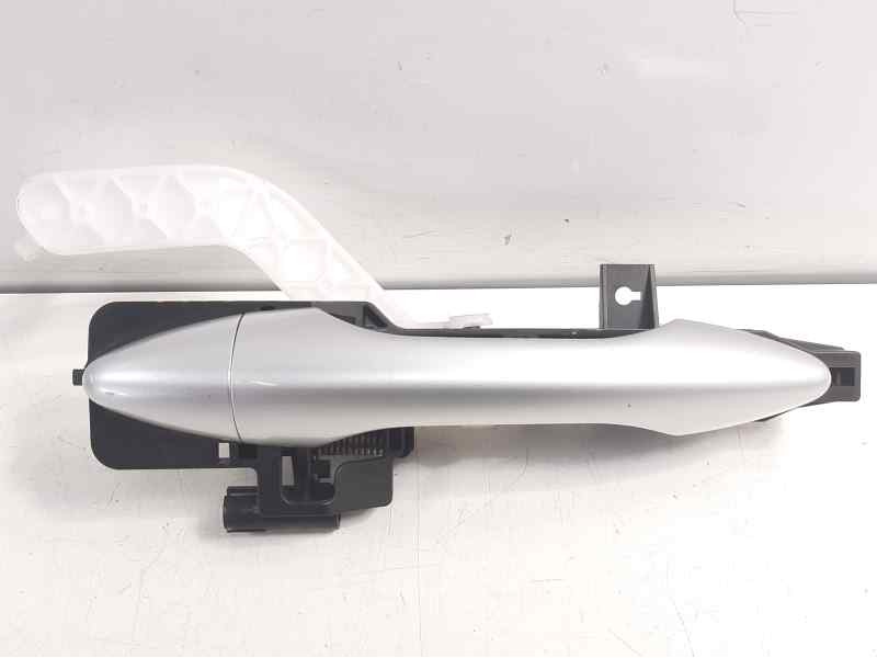 Recambio de maneta exterior trasera derecha para hyundai ix35 classic 2wd referencia OEM IAM 826512Y010  