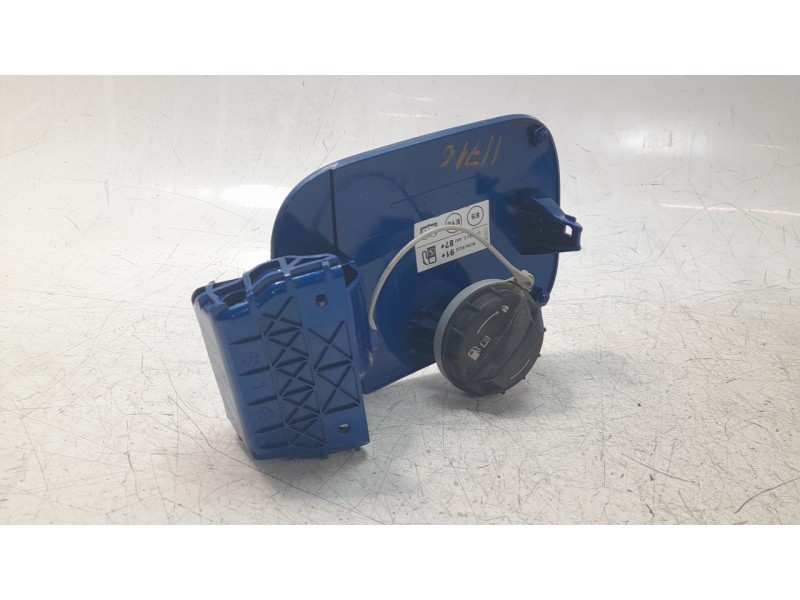 Recambio de tapa exterior combustible para kia stonic (ybcuv) business referencia OEM IAM 69510H8400  