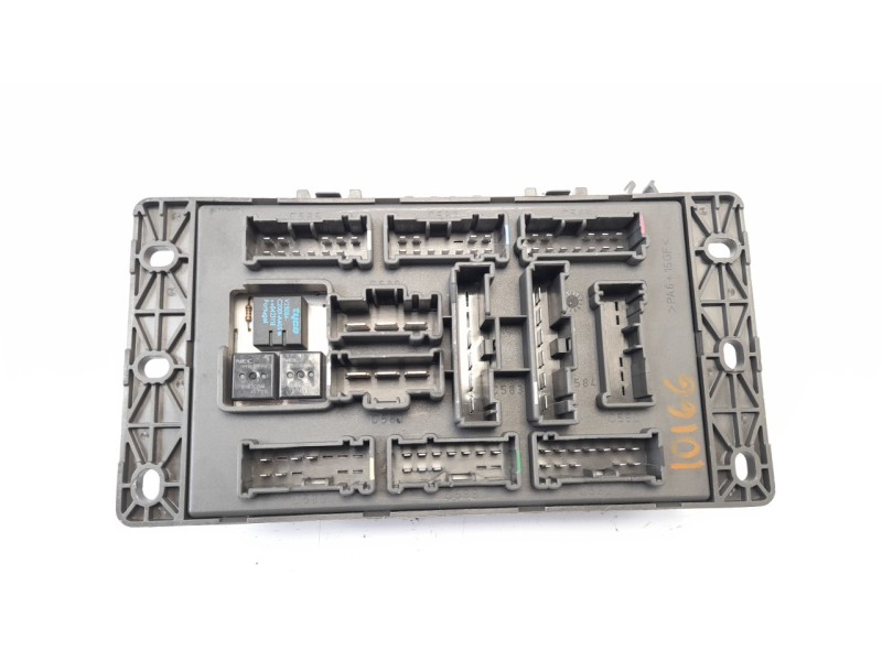 Recambio de caja reles / fusibles para mini mini (r50,r53) cooper s referencia OEM IAM 518030515  