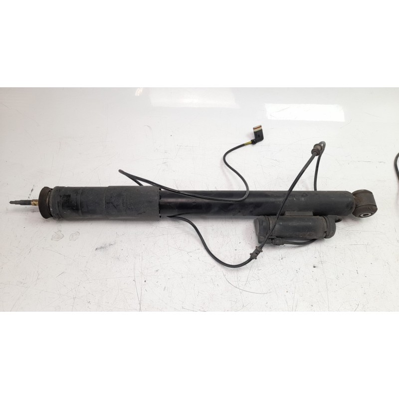 Recambio de amortiguador trasero derecho para mercedes-benz clase e (w211) berlina 1.8 cat referencia OEM IAM A2113262800  