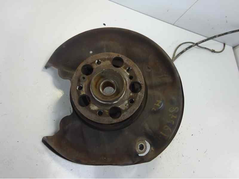 Recambio de mangueta trasera derecha para mercedes-benz clase c (w202) berlina 250 td (202.128) referencia OEM IAM   