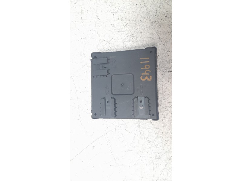 Recambio de modulo electronico para hyundai tucson kosmo 4wd referencia OEM IAM 95400D7BB0  