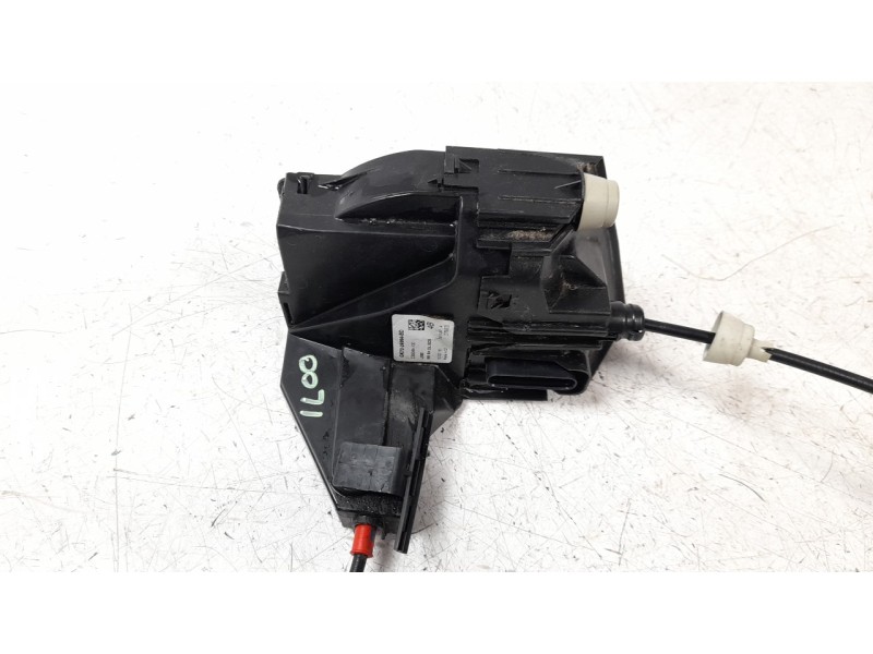 Recambio de cerradura puerta trasera derecha para land rover discovery sport hse referencia OEM IAM GK7224994BD  