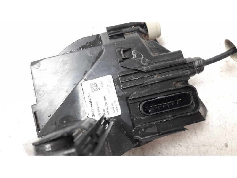 Recambio de cerradura puerta trasera derecha para land rover discovery sport hse referencia OEM IAM GK7224994BD  