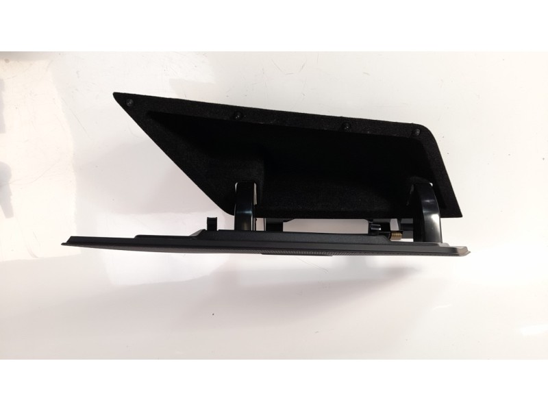 Recambio de guantera para volkswagen tiguan 2.0 tdi referencia OEM IAM 5NB857922  