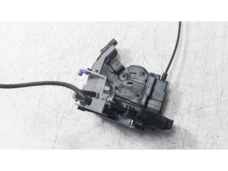 Recambio de cerradura puerta delantera derecha para kia niro (sg2) hybrid concept referencia OEM IAM 81320AT110  