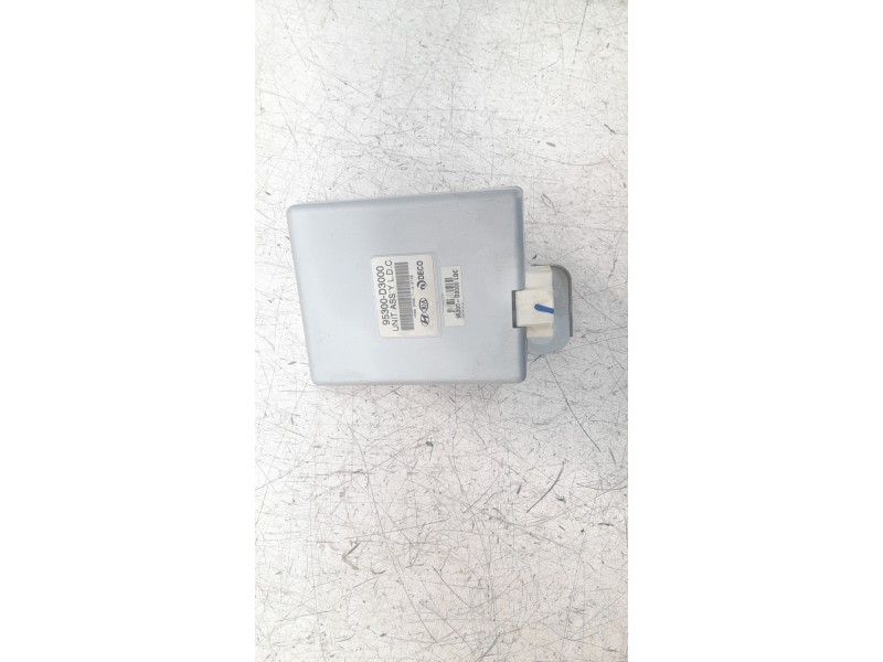 Recambio de modulo electronico para hyundai tucson kosmo 4wd referencia OEM IAM 95300D3000  