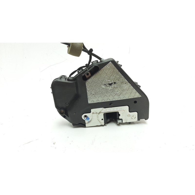 Recambio de cerradura puerta trasera derecha para mercedes-benz clase e (w211) berlina 1.8 cat referencia OEM IAM A2117300635Q13