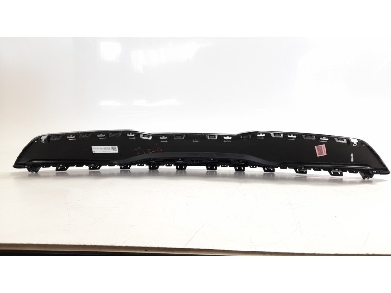 Recambio de rejilla delantera para kia stonic (ybcuv) business referencia OEM IAM 86351H8410  