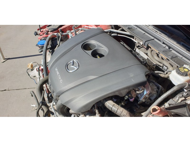 Recambio de centralita motor uce para mazda 3 sedán (bp) evolution referencia OEM IAM BDYL67560G  