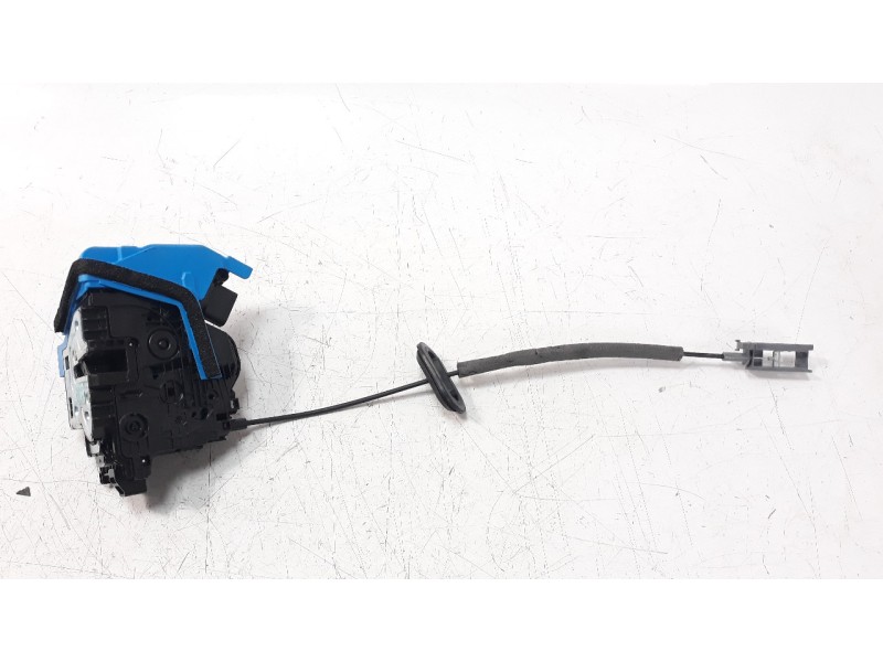 Recambio de cerradura puerta trasera derecha para kia niro (sg2) hybrid concept referencia OEM IAM 81420AT020  