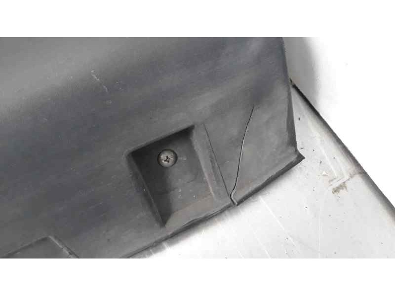 Recambio de estribos laterales para ssangyong xlv 1.6 cat referencia OEM IAM 7955035000  