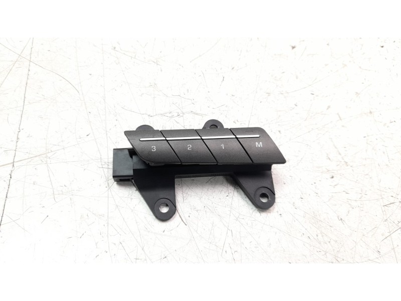 Recambio de interruptor para land rover evoque referencia OEM IAM BJ3214776BB  