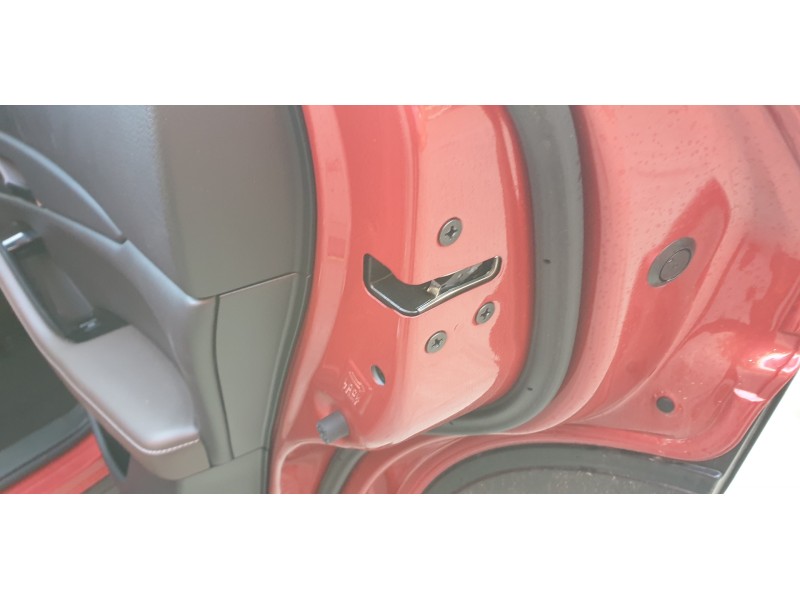 Recambio de cerradura puerta trasera derecha para mazda cx-30 referencia OEM IAM DGH972310A  