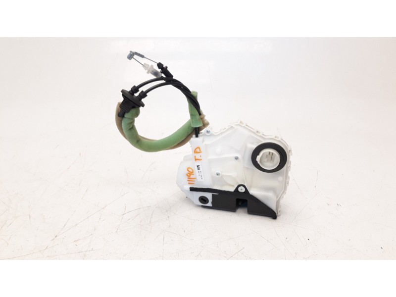 Recambio de cerradura puerta trasera derecha para mazda cx-30 referencia OEM IAM DGH972310A  