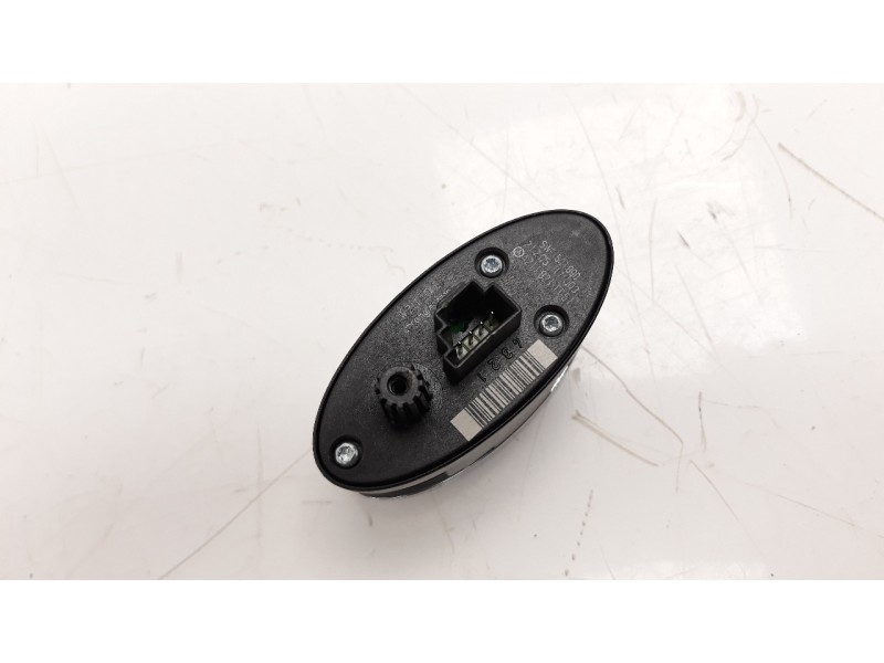Recambio de interruptor para mercedes-benz clase e (w211) berlina 1.8 cat referencia OEM IAM A2118211151  