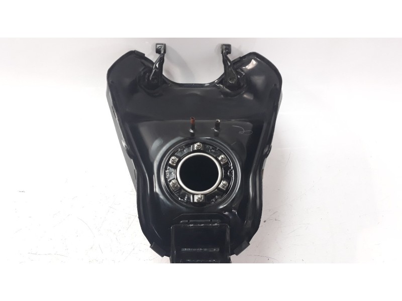 Recambio de deposito combustible para honda cb 650r referencia OEM IAM 17500MKND50ZB  