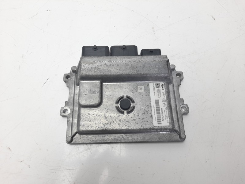 Recambio de centralita motor uce para citroen c4 cactus feel referencia OEM IAM 9811545080 153440199 HW9800913080