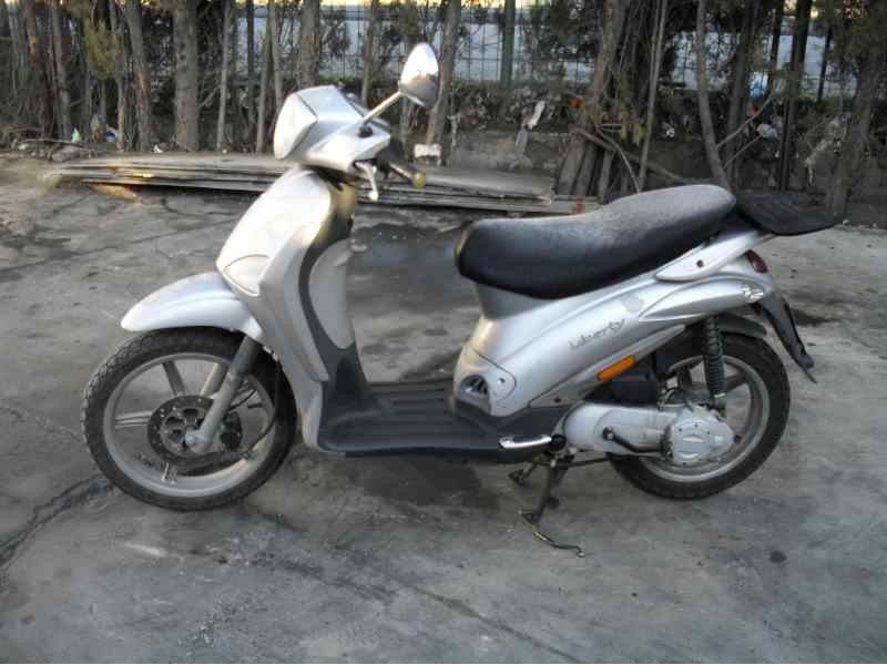 piaggio (vespa) liberty del año 2004