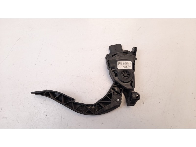 Recambio de potenciometro pedal para audi a5 coupe (8t) 2.7 v6 24v tdi referencia OEM IAM 8K1723523 6PV00950501 