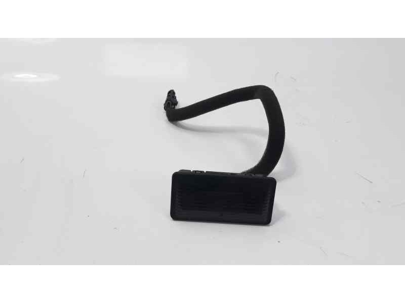 Recambio de maneta exterior porton para ssangyong xlv 1.6 cat referencia OEM IAM 8522035000  