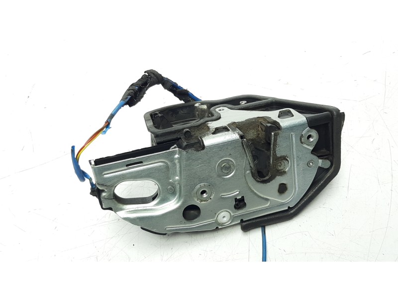 Recambio de cerradura puerta trasera derecha para bmw serie 6 gran coupe (f06) 640 d referencia OEM IAM 51227276322  