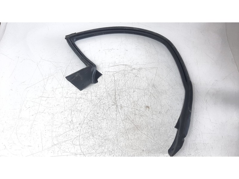 Recambio de gomas contorno puerta para nissan 370 z (z34) 3.7 v6 24v cat referencia OEM IAM 768601EA0A  