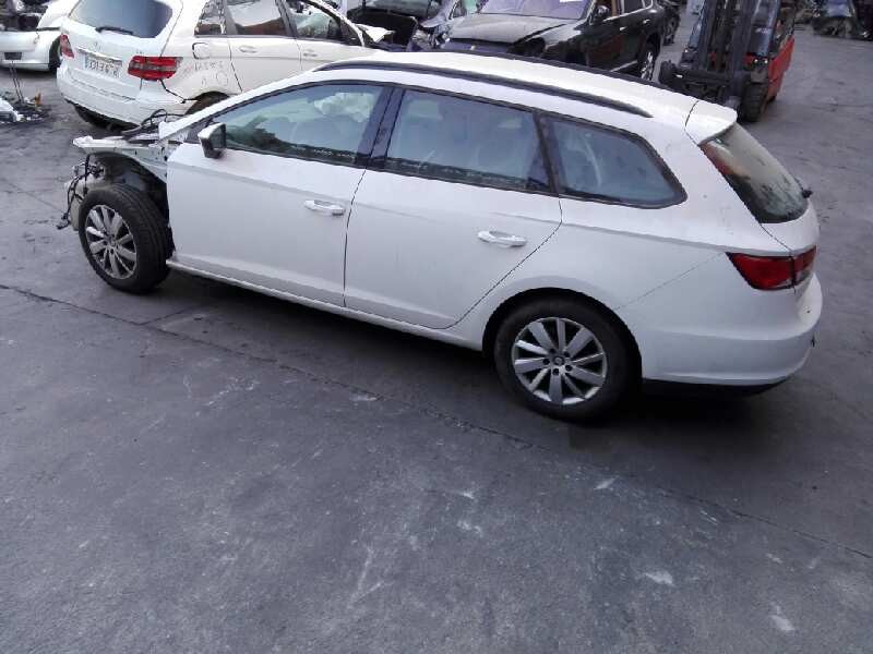 seat leon st (5f8) del año 2015