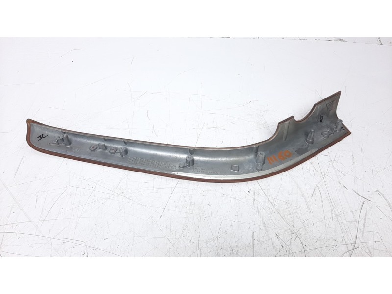 Recambio de moldura para land rover range rover sport 3.0 td v6 cat referencia OEM IAM AH32045K14  