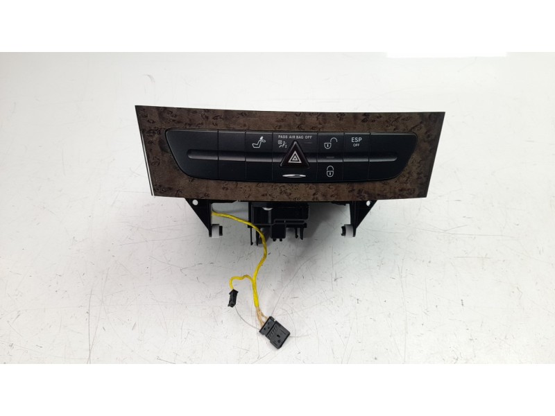 Recambio de mando multifuncion para mercedes-benz clase e (w211) berlina 1.8 cat referencia OEM IAM 2116800552  