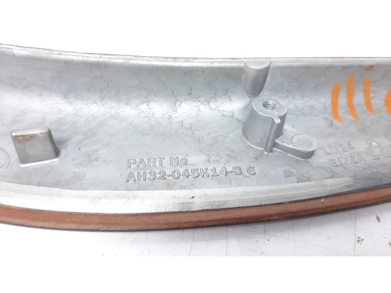 Recambio de moldura para land rover range rover sport 3.0 td v6 cat referencia OEM IAM AH32045K14B  