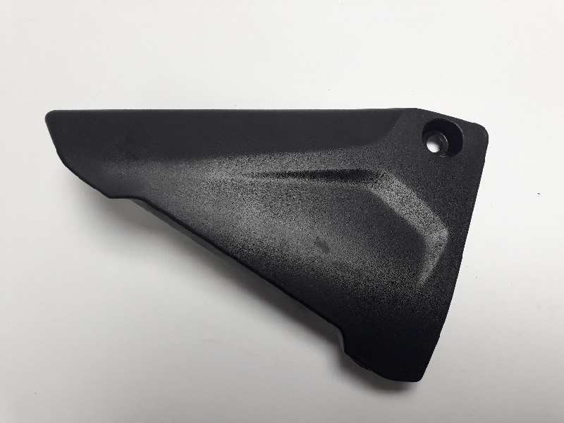 Recambio de moldura para bmw r 1200 gs r 1200 gs referencia OEM IAM 46638523155  