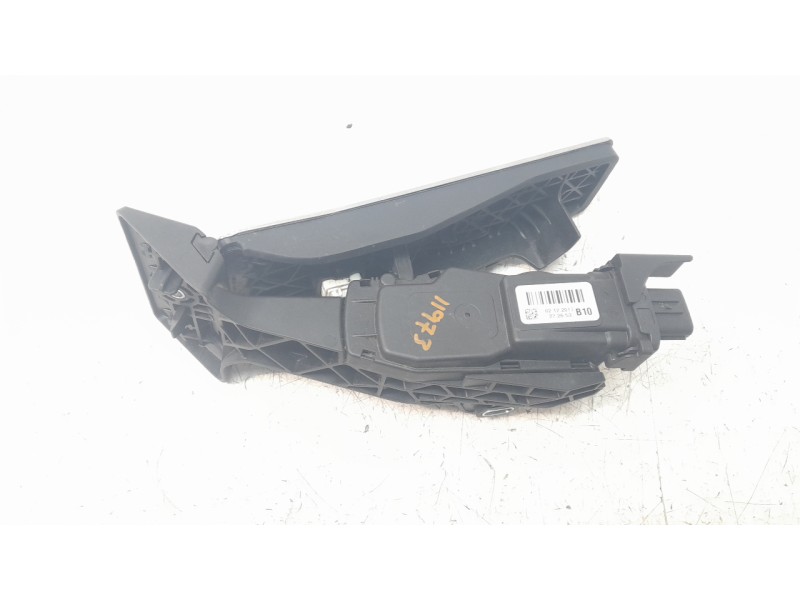 Recambio de potenciometro pedal para hyundai tucson kosmo 4wd referencia OEM IAM 32414400  