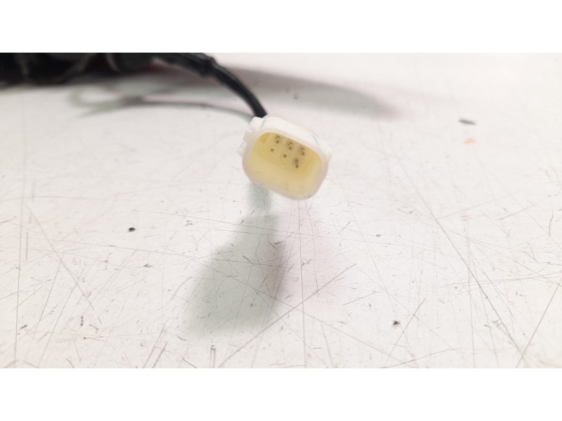 Recambio de piloto trasero izquierdo para mazda 3 sedán (bp) evolution referencia OEM IAM B0JH51160  