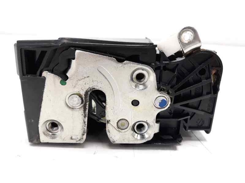 Recambio de cerradura puerta delantera derecha para dacia sandero 0.9 tce cat referencia OEM IAM 805026816R  