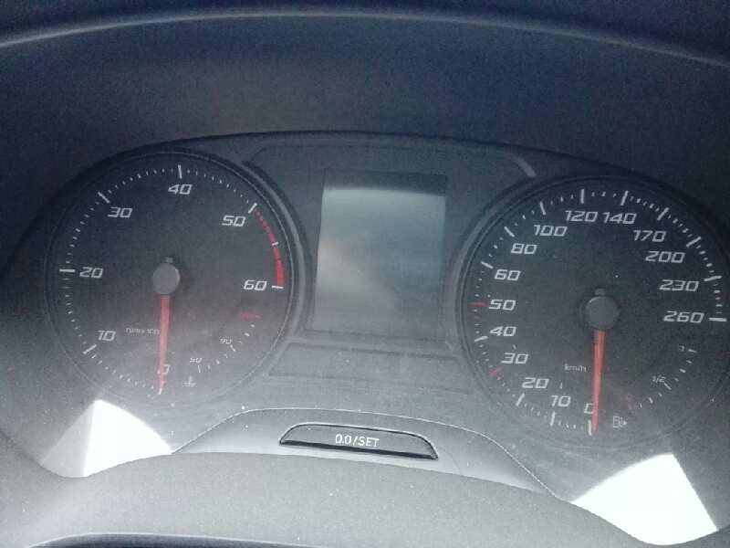 seat leon st (5f8) del año 2015