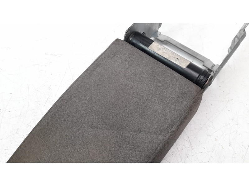 Recambio de apoyabrazos central para volkswagen passat berlina (3c2) 2.0 tdi referencia OEM IAM 3C0864211B  
