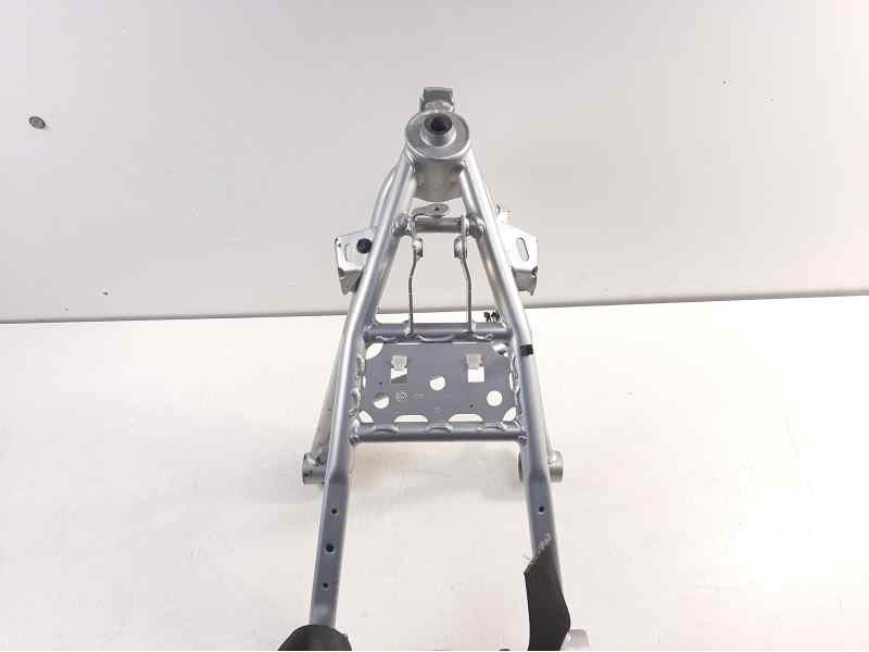 Recambio de subchasis trasero para bmw r 1200 gs r 1200 gs referencia OEM IAM 46518550689 153811041 