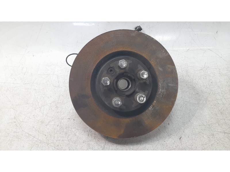 Recambio de mangueta delantera derecha para land rover discovery sport hse referencia OEM IAM LR109399  