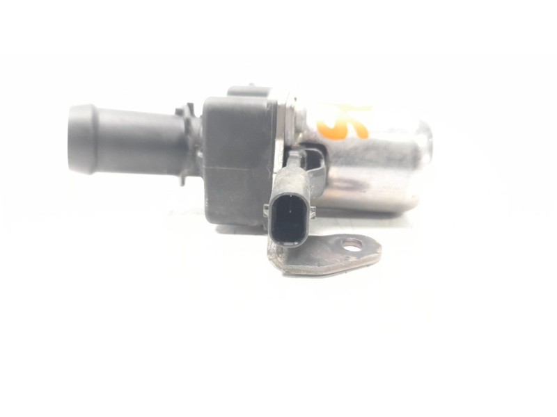 Recambio de bomba agua para volvo xc60 referencia OEM IAM 32222660  