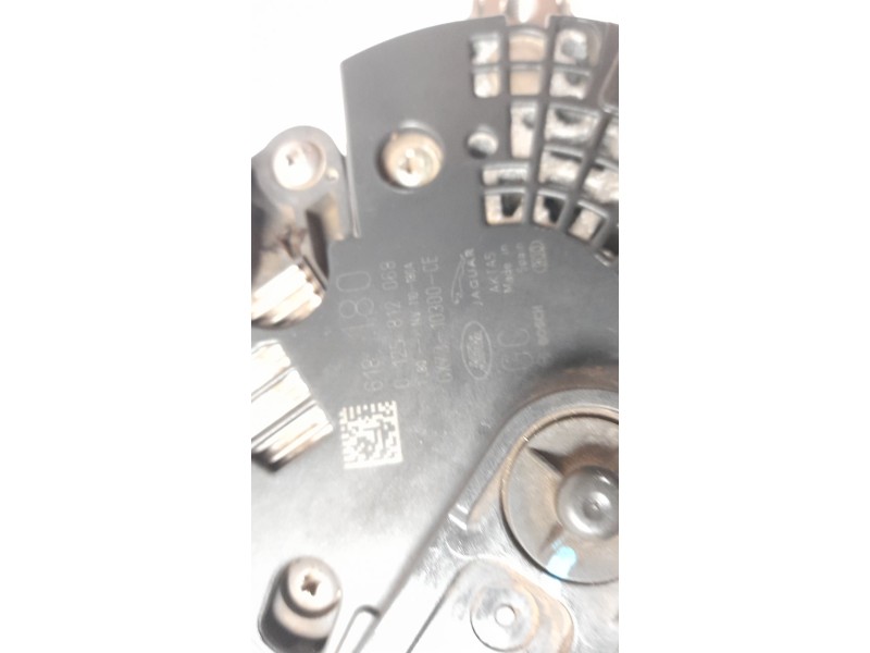 Recambio de alternador para land rover discovery sport hse referencia OEM IAM GX7310300CE  